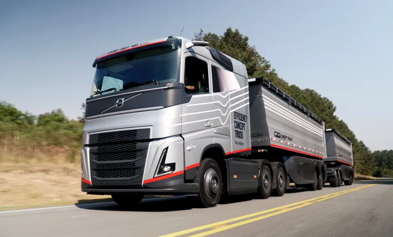 Volvo a prezentat o cabină mai lungă, echipată cu camere video 1 Volvo a prezentat o cabină mai lungă, echipată cu camere video