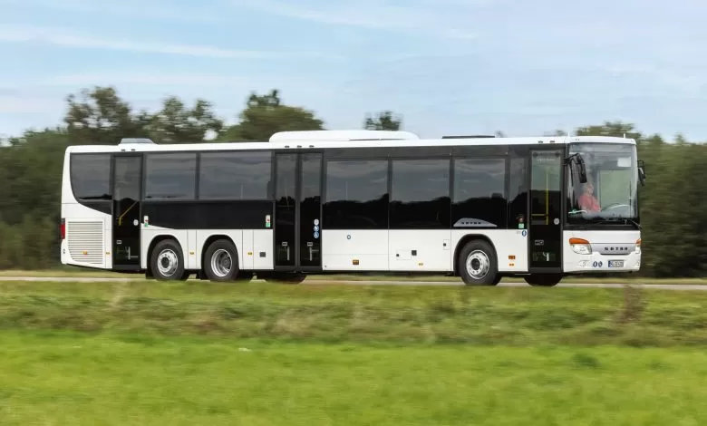 Setra lansează modelul S 418 LE business