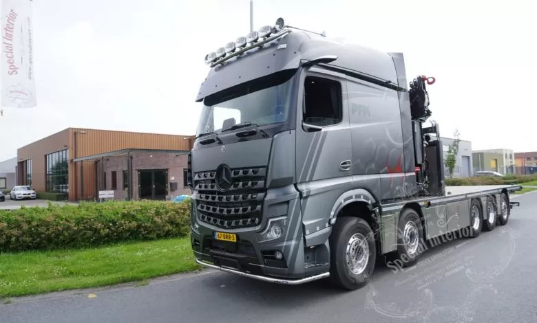 Mercedes Arocs transformat într-un paradis pentru șofer