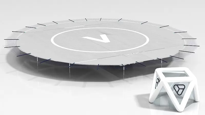 Semiremorcă Schwarzmüller transformată în platformă de aterizare pentru drone