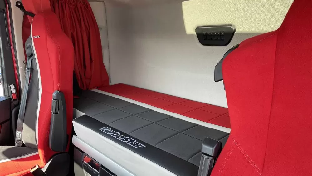 IVECO a lansat ediția especială S-Way TurboStar