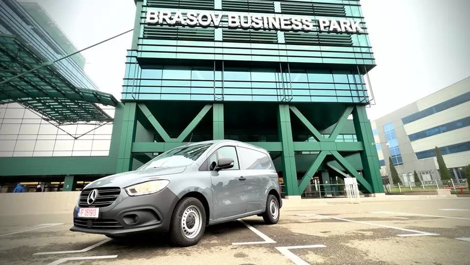 Senzor de lumina si ploaieATTENTION ASSISTAsistent la pornirea in rampa Airbag-uri torace si cortina