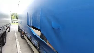 Grup de crimă organizată, specializat în furt calificat din camioane, destructurat de DIICOT