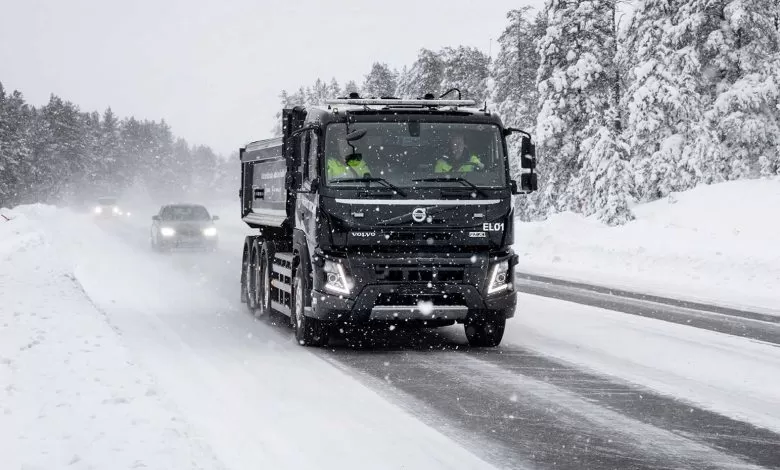 Viitorul Volvo FMX Electric, testat dincolo de cercul polar
