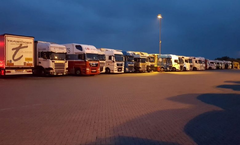 Cea mai mare parcare pentru camioane din Marea Britanie se deschide marți