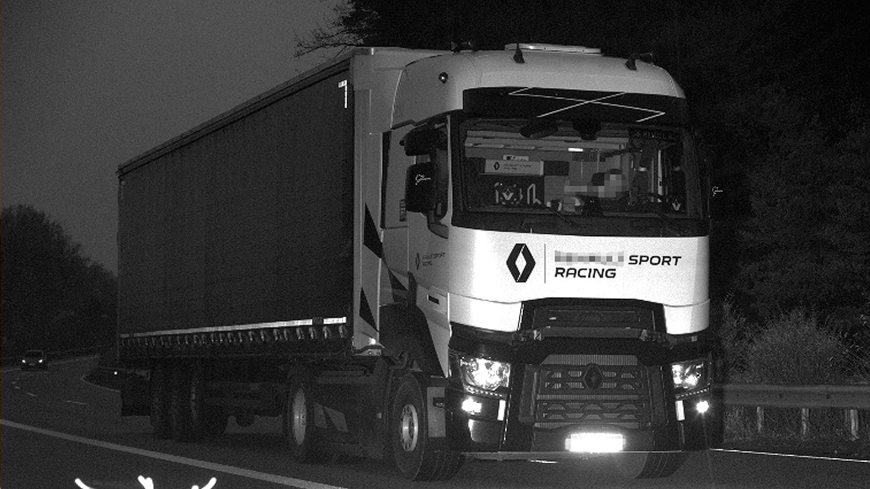 Peste 1.000 de camioane sancționate pentru nerespectarea vitezei și a distanței de siguranță, în Germania