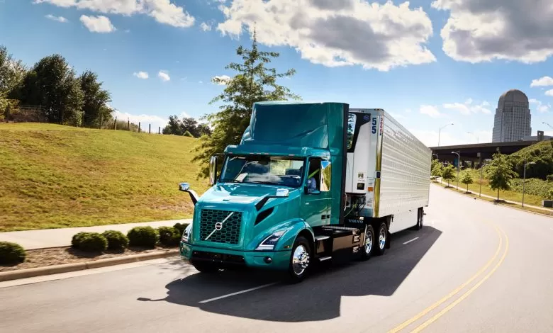 Volvo Trucks a lansat un Volvo VNR Electric cu o autonomie mai mare