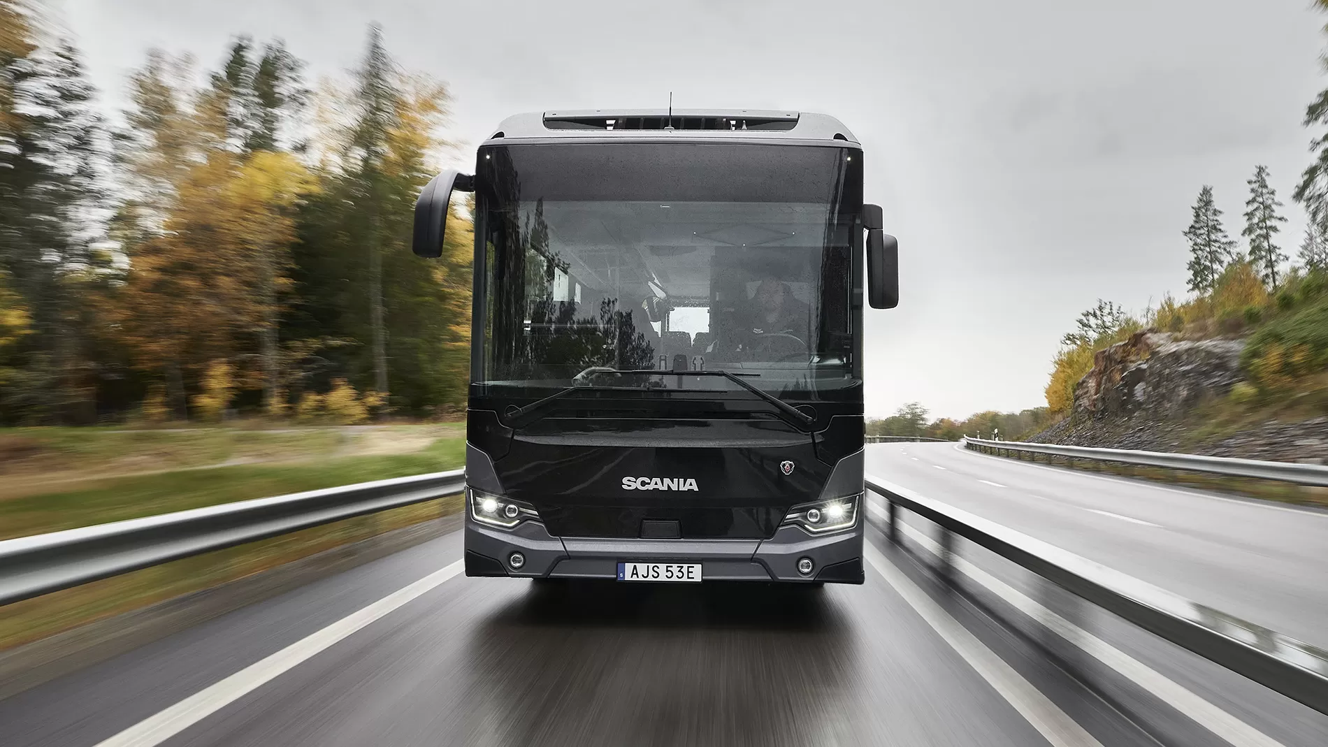 Noul autobuz interurban Scania Interlink