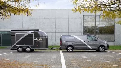 Peugeot Expert transformat în foodtruck de Peugeot Design Lab și Whirlpool