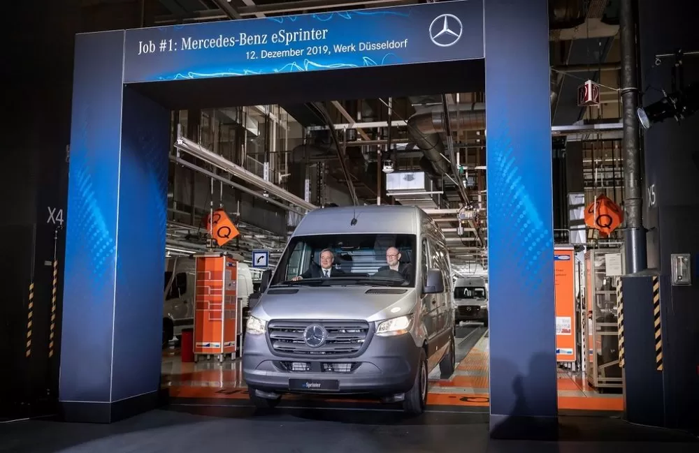 Uzina Mercedes-Benz din Düsseldorf a împlinit 60 de ani