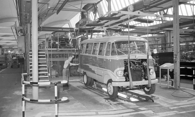 Uzina Mercedes-Benz din Düsseldorf a împlinit 60 de ani