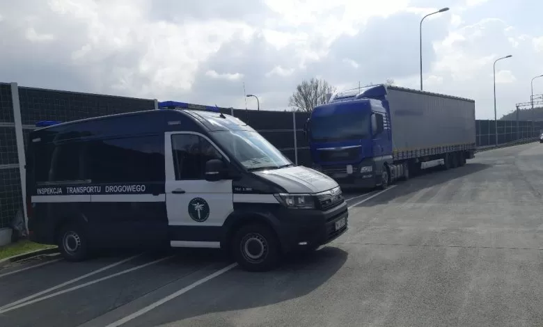 Un șofer de camion a condus aproape 30 de ore fără odihnă