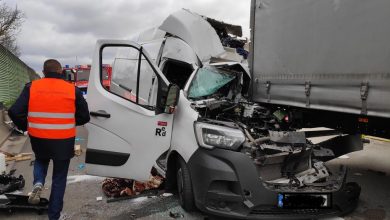 Șofer român de autoutilitară rănit grav într-un accident rutier pe A 61, în Germania