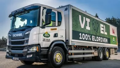 Arla a adăugat în flotă un camion electric cu baterii Scania, pentru livrări în Stockholm