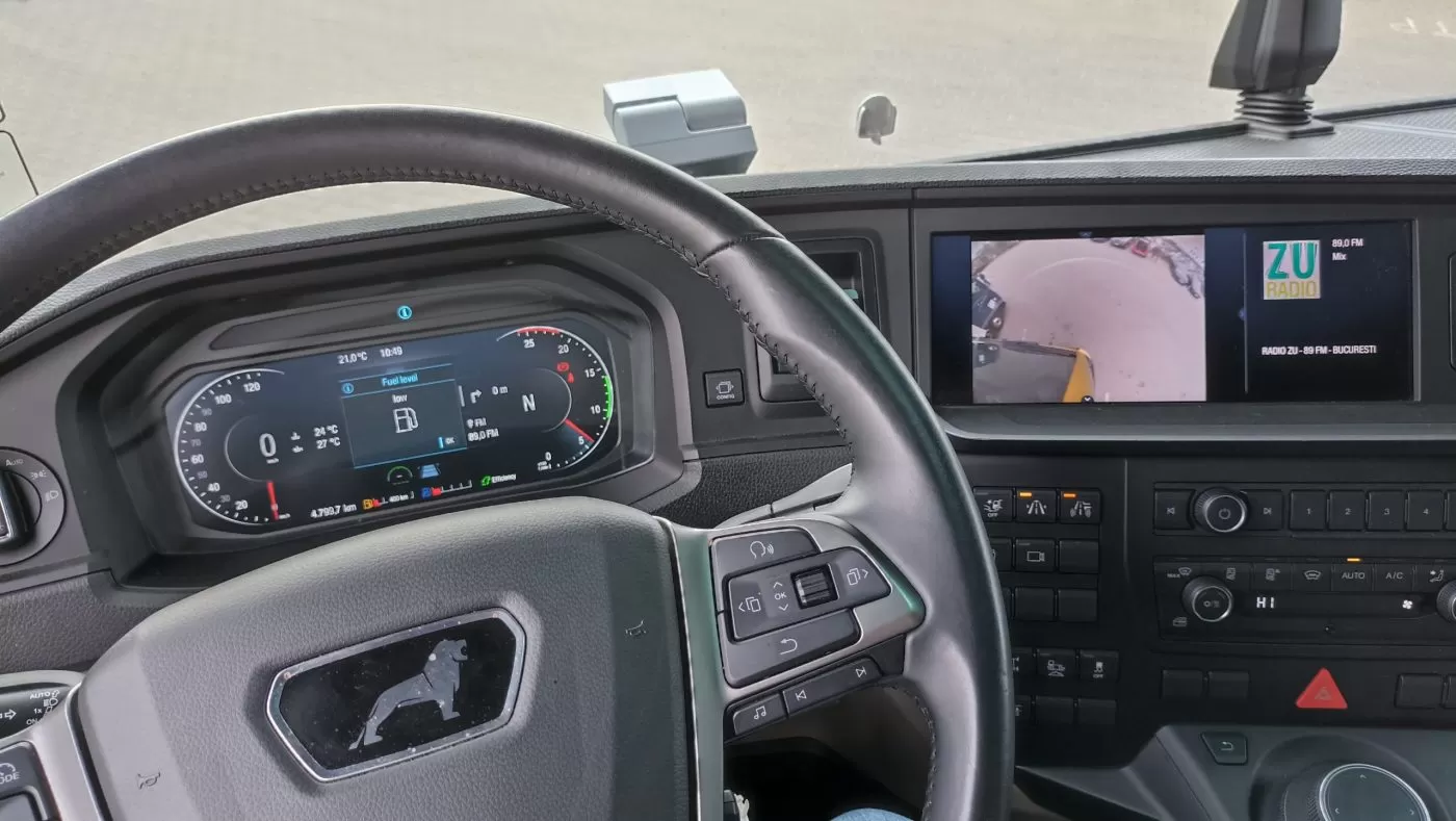 Prim contact MAN TGX OptiView: Cu ochii în patru