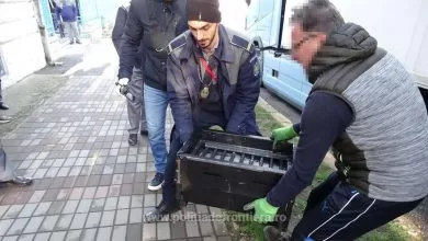 Șofer turc de camion prins cu peste 38 de kilograme de opiu, la Calafat 3 Șofer turc de camion prins cu peste 38 de kilograme de opiu, la Calafat