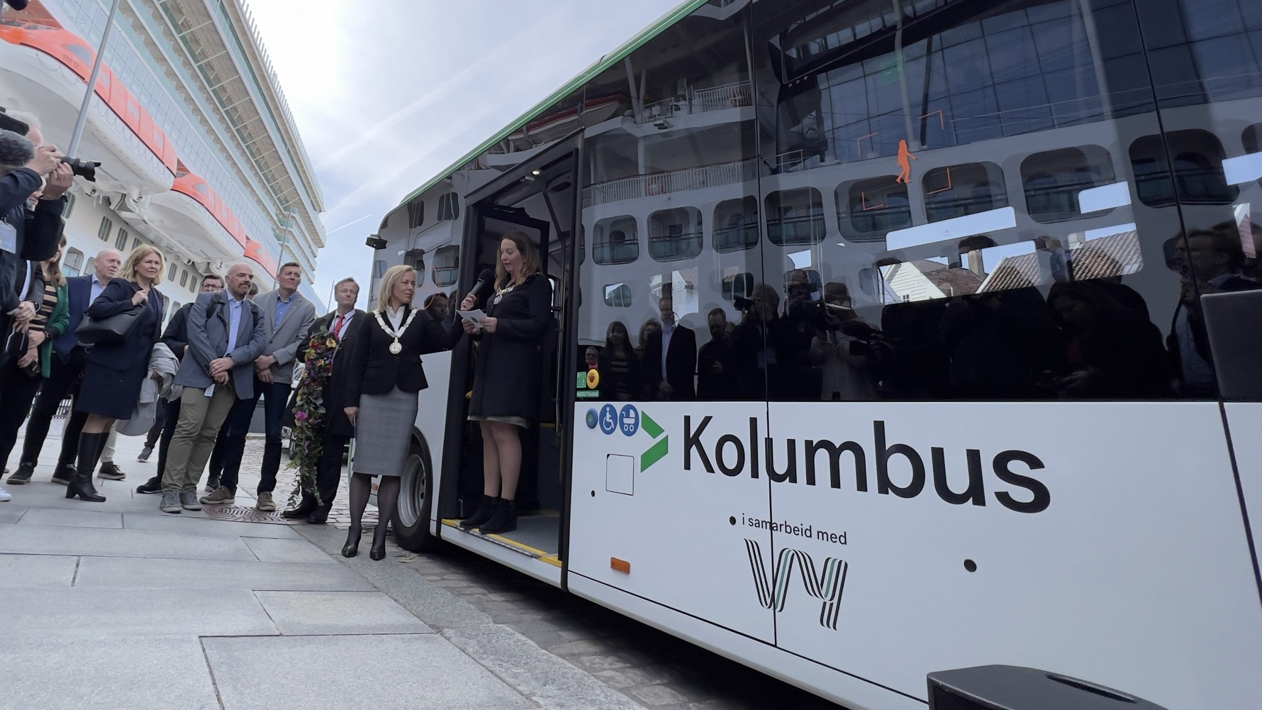 Autonomus e-Atak, primul autobuz electric autonom operat în serviciul de transport public din Europa