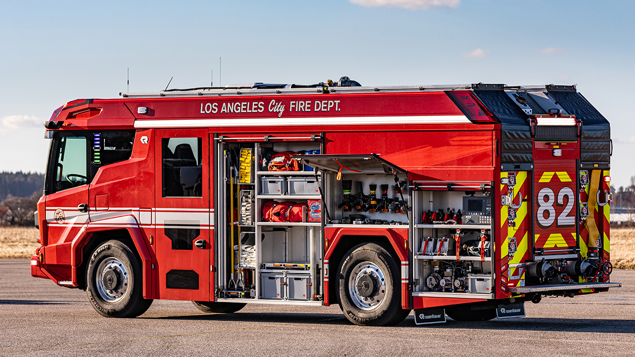 Rosenbauer RTX, primul camion de pompieri complet electric din Statele Unite
