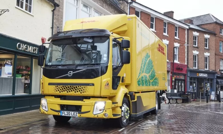 DHL comandă 44 de camioane electrice Volvo