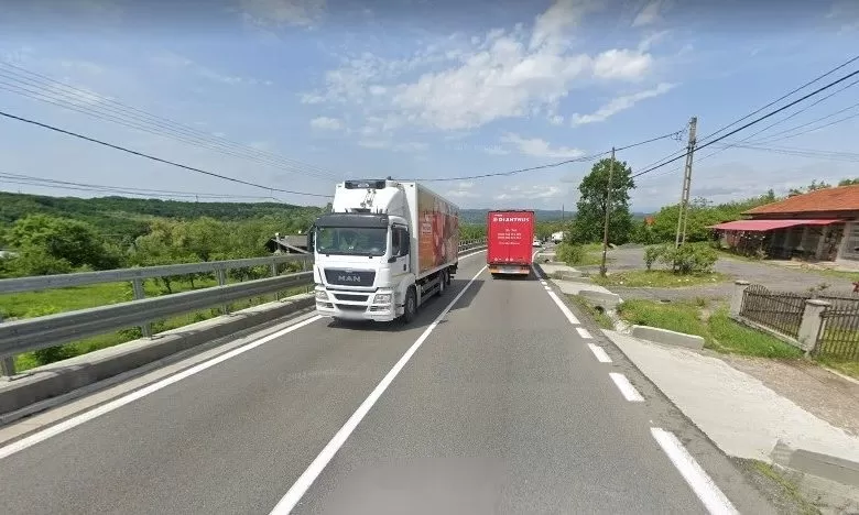 UNTRR solicită ca circulația să se desfășoare alternativ pe ambele sensuri pe DN 7