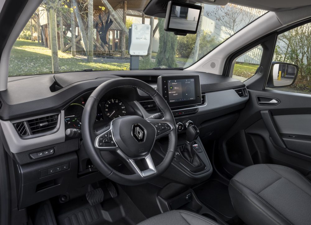 Renault prezintă modelul electric Kangoo Van E-TECH