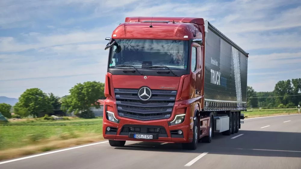 Test Mercedes-Benz Actros L 1851: Încă un litru de motorină economisit