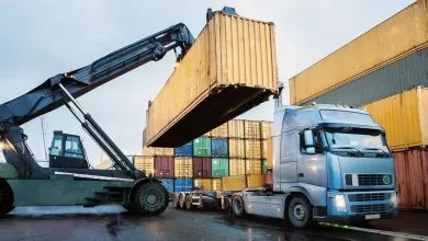 Încărcarea automată în staționare a camioanelor electrice