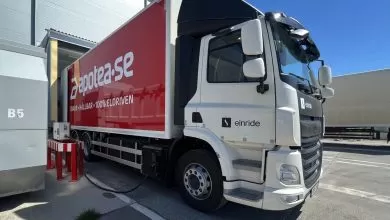 Apotea va utiliza camioane electrice Einride pentru transportul de colete