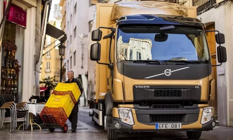Volvo îmbunătățește manevrabilitatea și eficiența modelelor de distribuție FL și FE