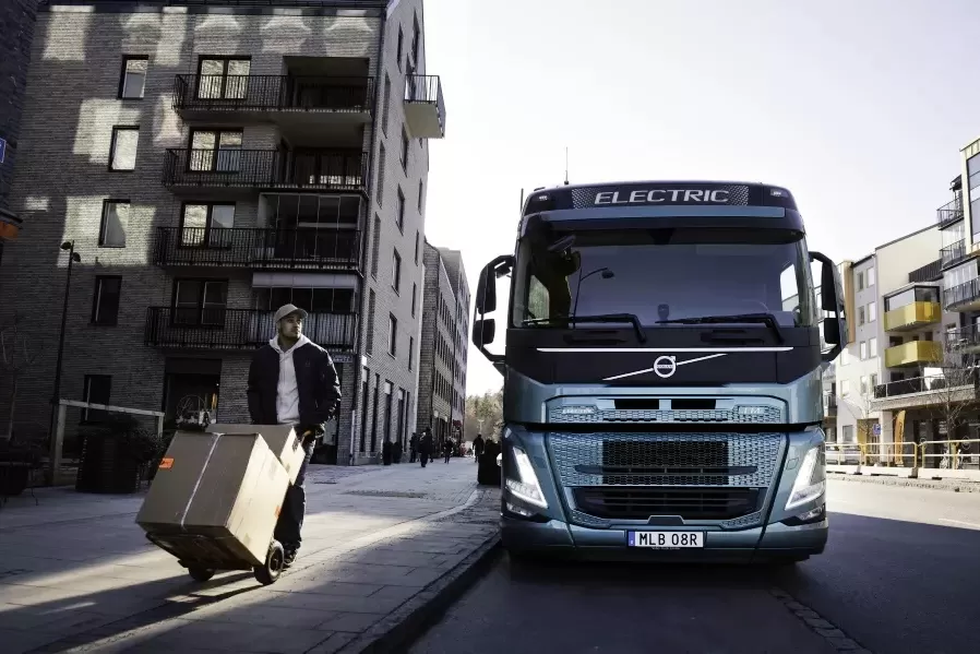 Volvo Trucks prezintă la IAA întreaga sa gamă de camioane electrice