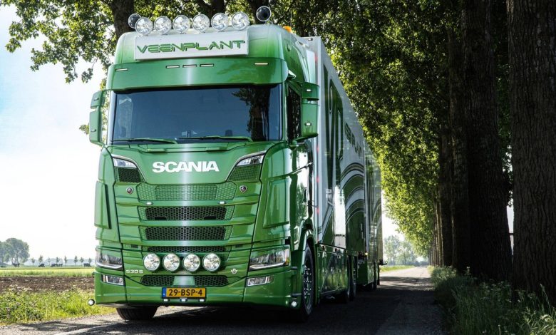 Veenplant a început operațiunile cu un Scania 530S 6x2 V8