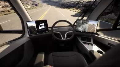 Site-ul Tesla Semi, actualizat: Noi specificații și comenzi întrerupte 4 Site-ul Tesla Semi, actualizat: Noi specificații și comenzi întrerupte