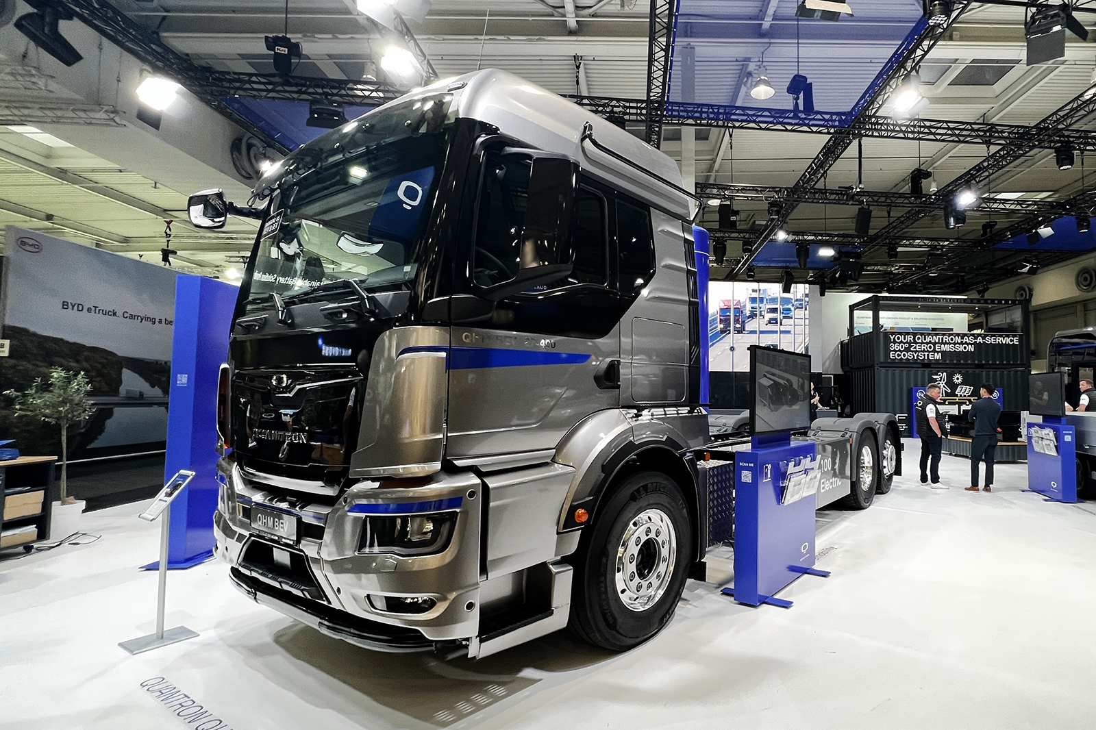 IAA 2022: QUANTRON prezintă camioane cu hidrogen cu autonomie de 1.500 km