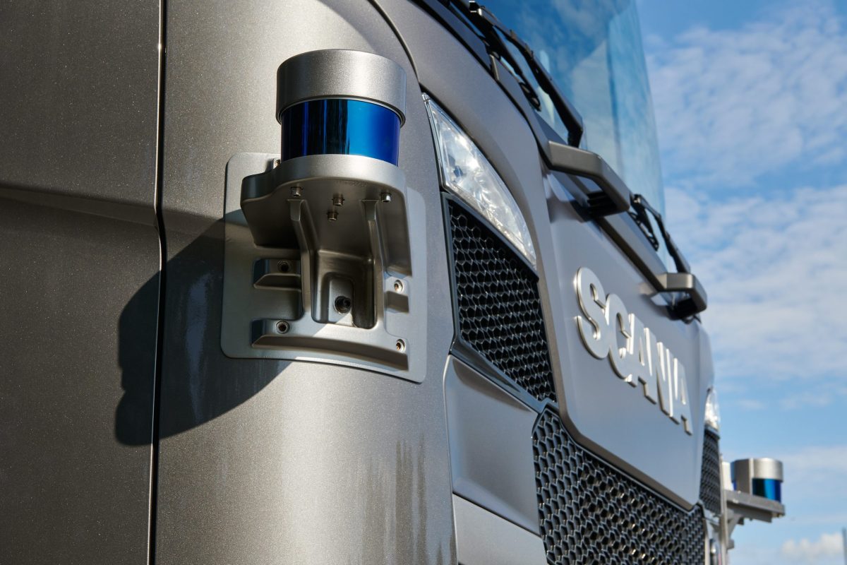 Un camion autonom Scania va circula pe o rută fixă de 300 km