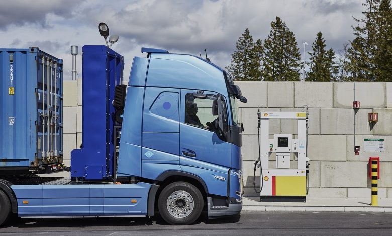 Camioanele cu hidrogen Volvo vor fi testate de clienți în 2025