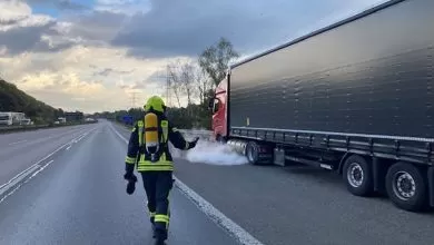 Germania: O scurgere de gaz dintr-un camion cu LNG a închis o autostradă 1 Germania: O scurgere de gaz din rezervorul unui camion cu LNG a dus la închiderea unei autostrăzi
