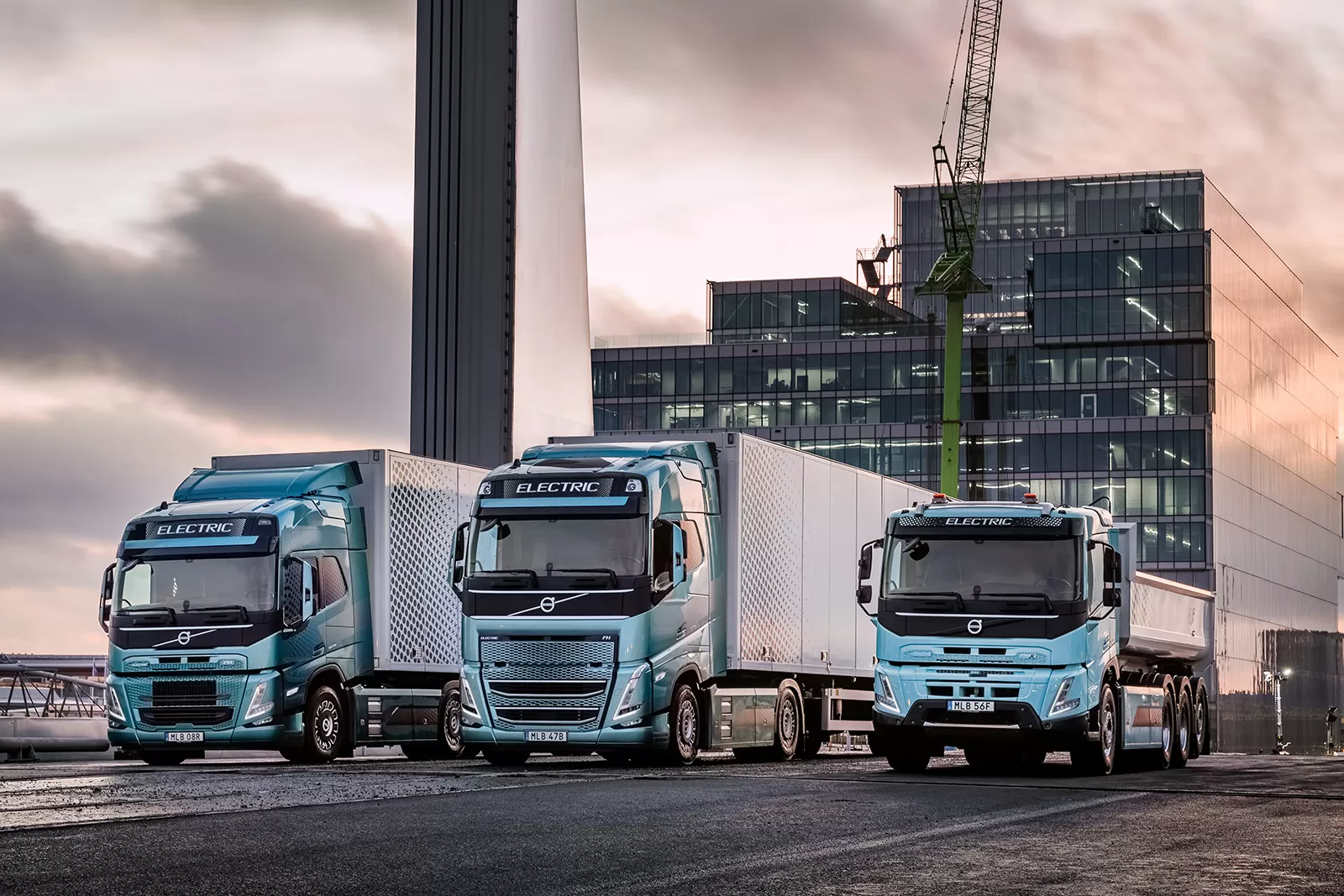 Volvo Trucks începe producția de serie a camioanelor electrice grele