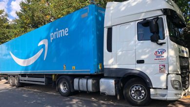 Șoferii de camion se plâng în continuare de lipsa facilităților la depozitul Amazon din Mönchengladbach
