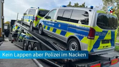 Culmea tupeului? Un șofer transporta mașini de poliție fără permis C+E