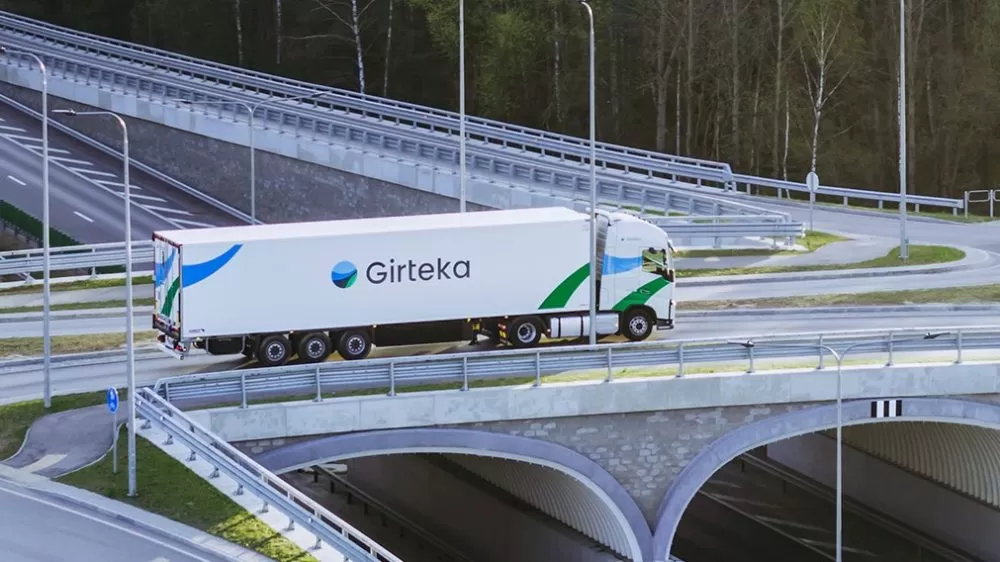 Girteka a testat eficiența camioanelor electrice în logistica farmaceutică 3 Girteka utilizează Inteligența Artificială pentru a preveni rătăcirea șoferilor