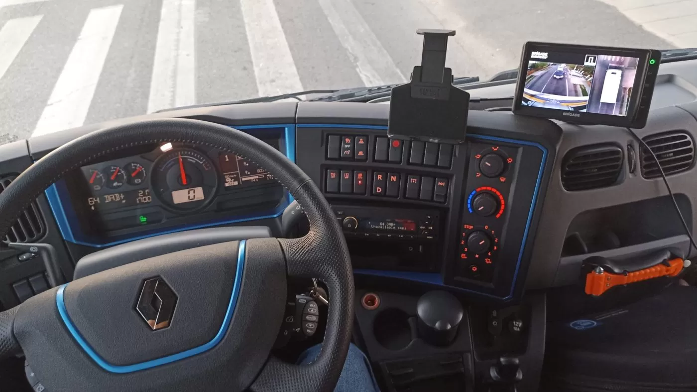 Renault D E Tech 16T bord 2 scaled e1667836727508