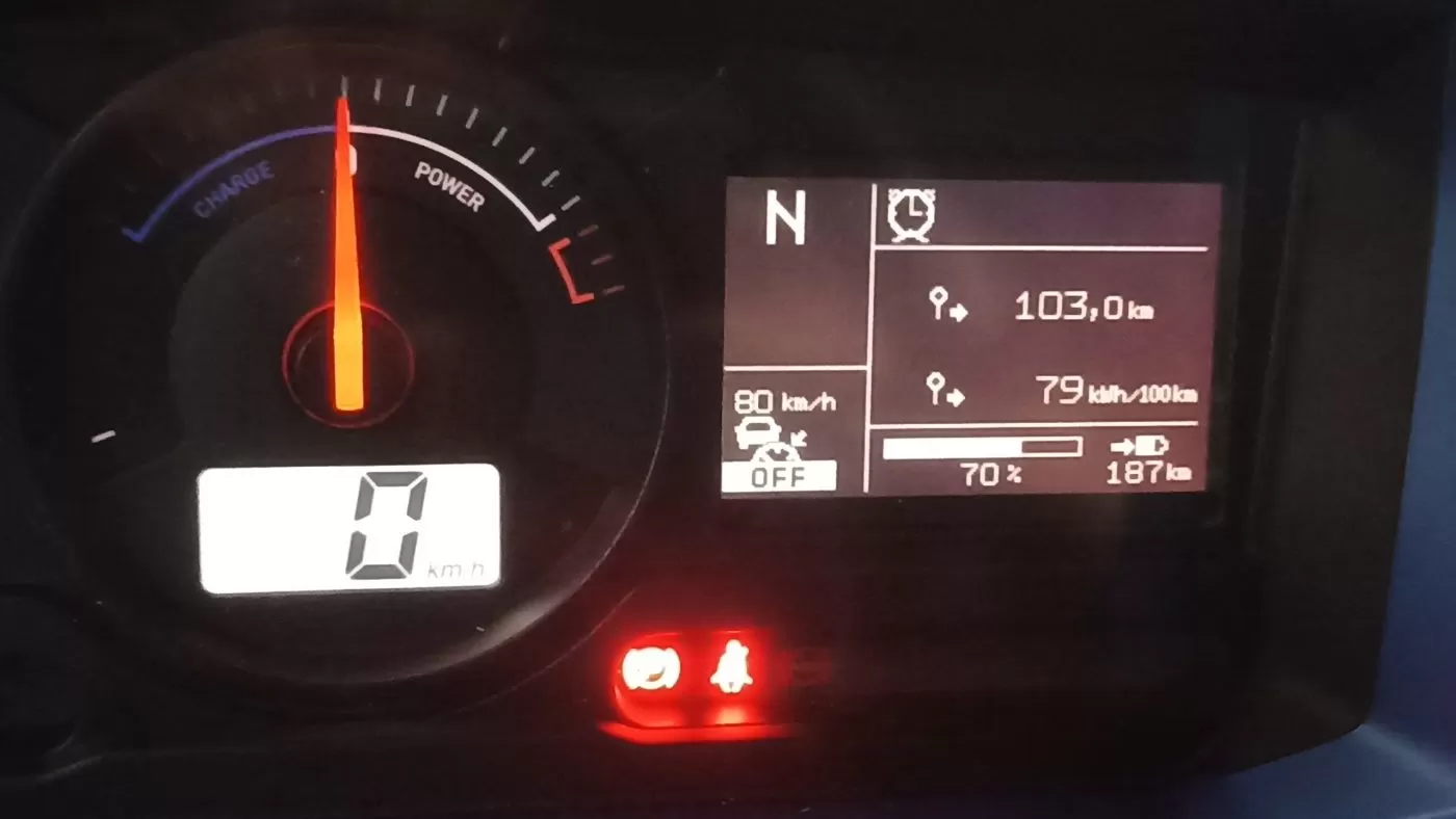 Renault D E Tech 16T bord panou instrumente sosire scaled e1667837067634