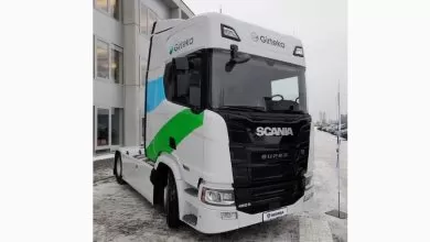 Scania Super în culorile Girteka. Se prefigurează o mare comandă?