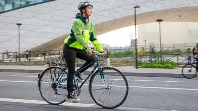 Continental a dezvoltat o jachetă pentru bicicliști foarte vizibilă