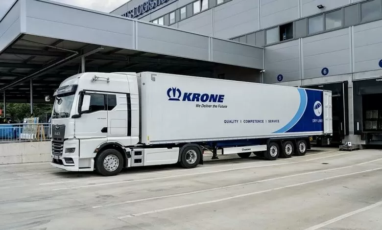 Krone Dry Liner este disponibilă cu patru tipuri diferite de panouri laterale