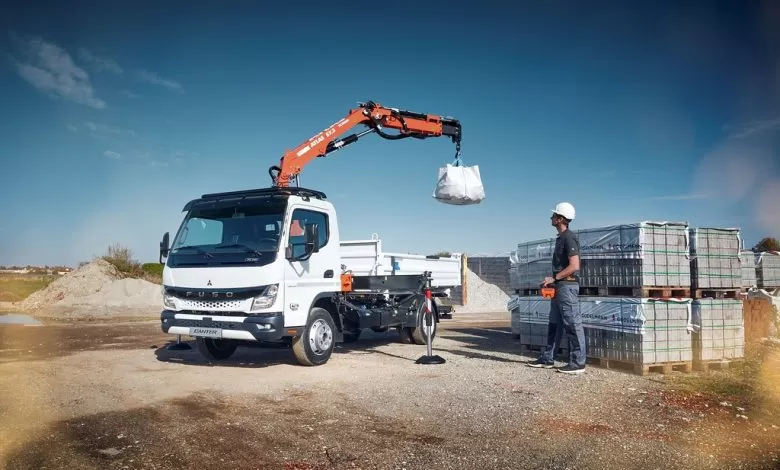 bauma 2022: FUSO a prezentat noua generație eCanter pentru construcții