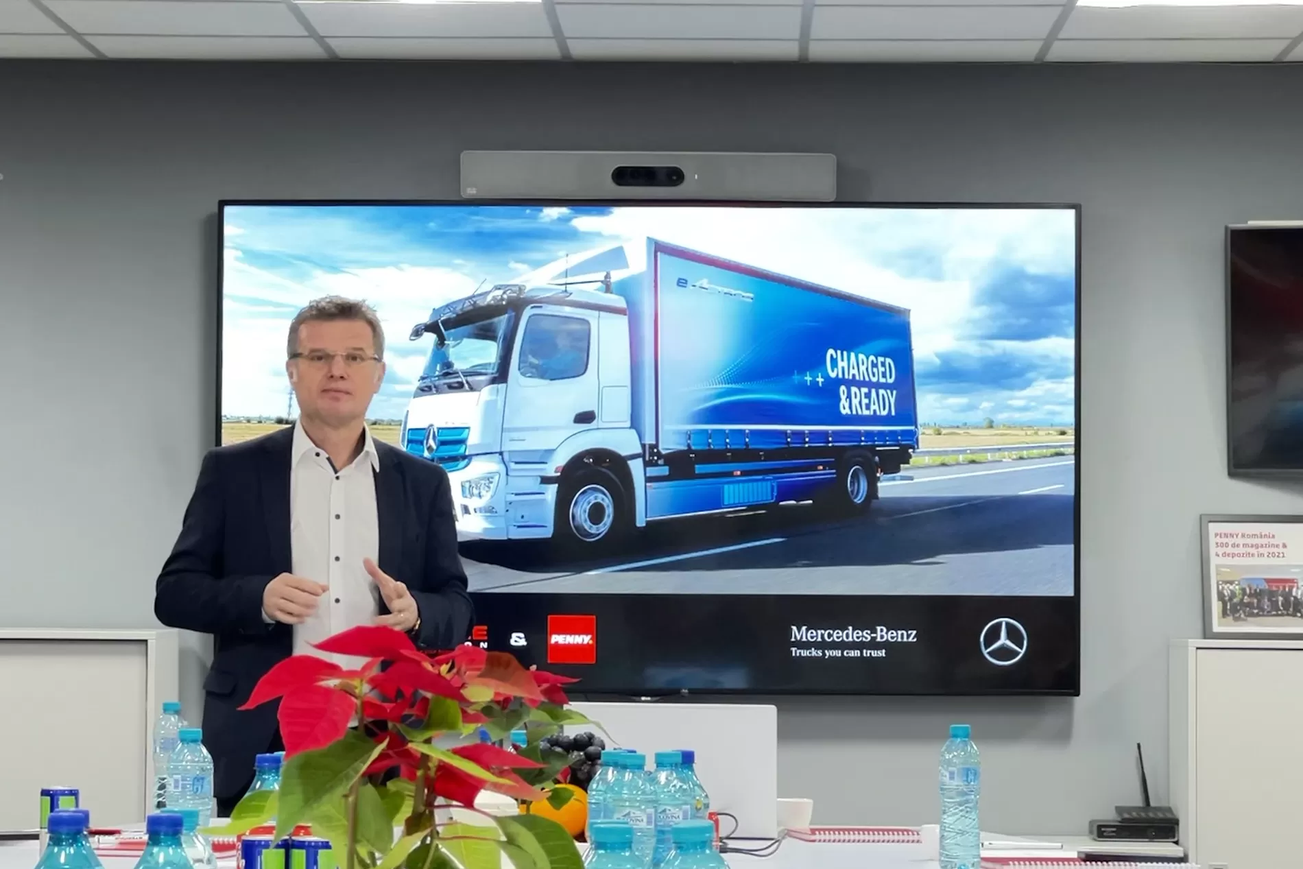 Camion electric eActros 300 în distribuția grea pentru PENNY România