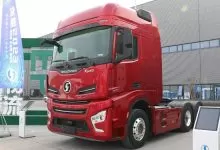 Shacman X6000 vine cu motor de 800 CP 9 Scania 770 a pierdut titlul de cel mai puternic camion de serie din lume în fața modelului chinezesc Shacman X6000, de 800 CP.
