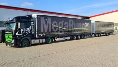 Fliegl prezintă un prototip de combinație de 32 de metri lungime