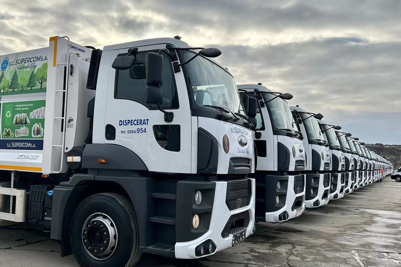 65 de autogunoiere Ford Trucks pentru Supercom 3 65 de autogunoiere Ford Trucks pentru Supercom